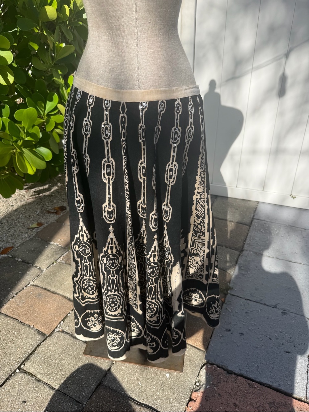 Vintage Black & Cream cotton Patterned A-Line Skirt